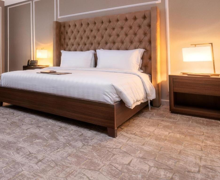 Suknai Royal Hotel ハーイル エクステリア 写真