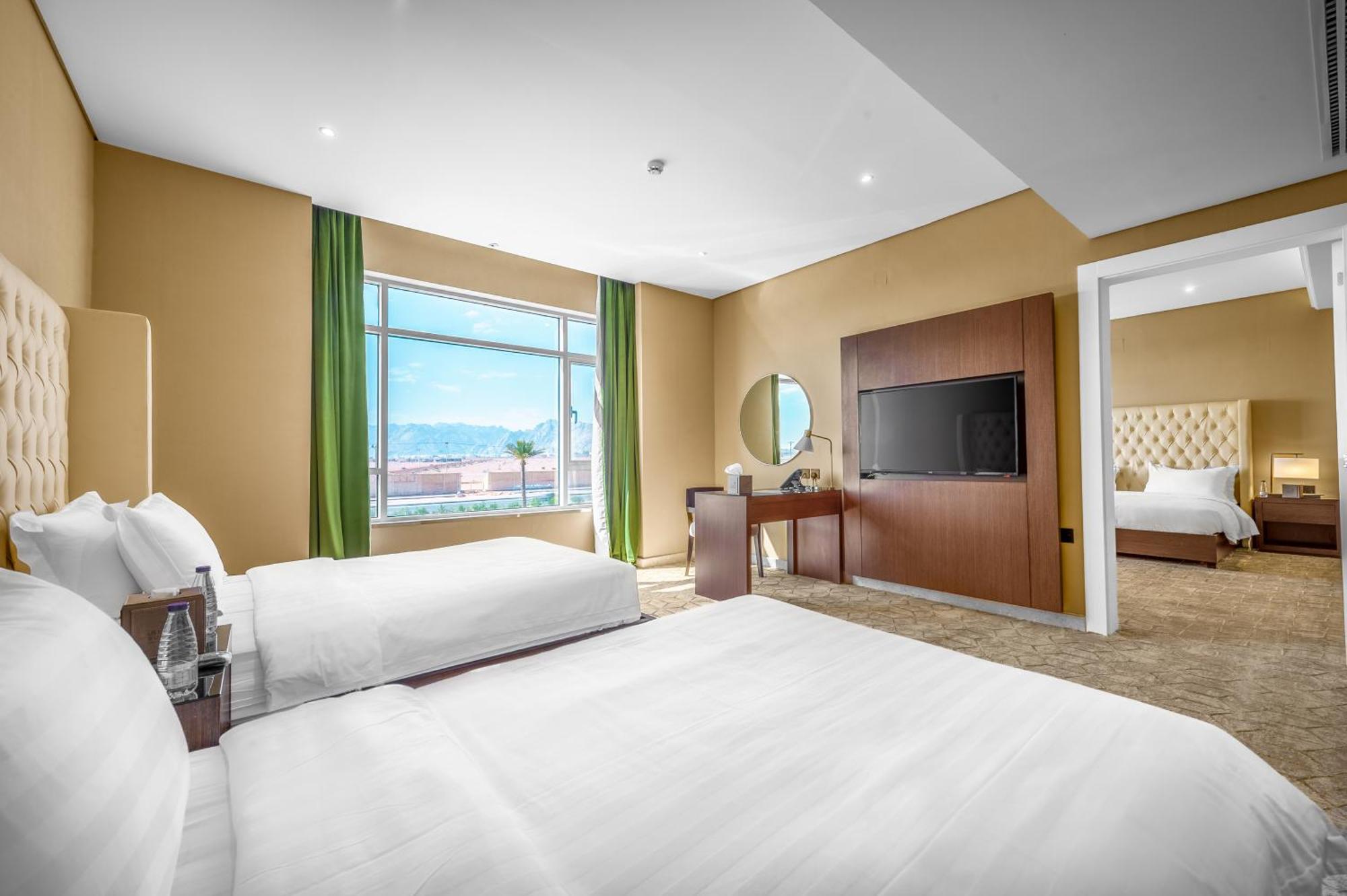 Suknai Royal Hotel ハーイル エクステリア 写真
